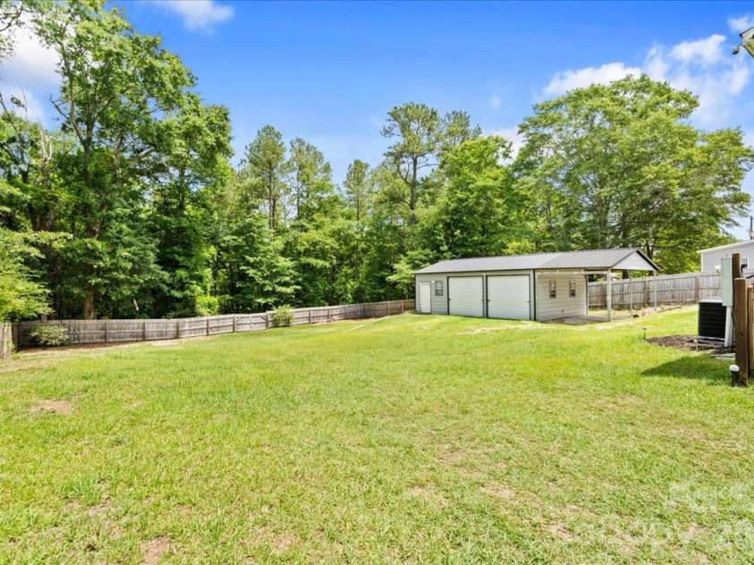 187 Central Place Lane, Pageland, SC 29728.  MLS# CAR4394264, YatesRealty ID 33069. 