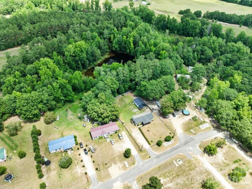 187 Central Place Lane, Pageland, SC 29728.  MLS# CAR4394264, YatesRealty ID 33069. 