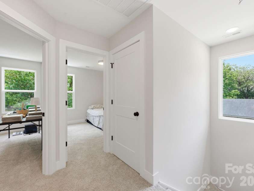 215 Green Street, Salisbury, NC 28144.  MLS# CAR4397228, YatesRealty ID 33070. Second Level Landing
