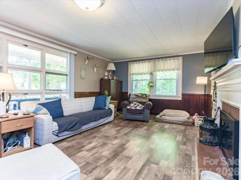2111 Emmanuel Church Road, Conover, NC 28613.  MLS# CAR4396918, YatesRealty ID 33071. 