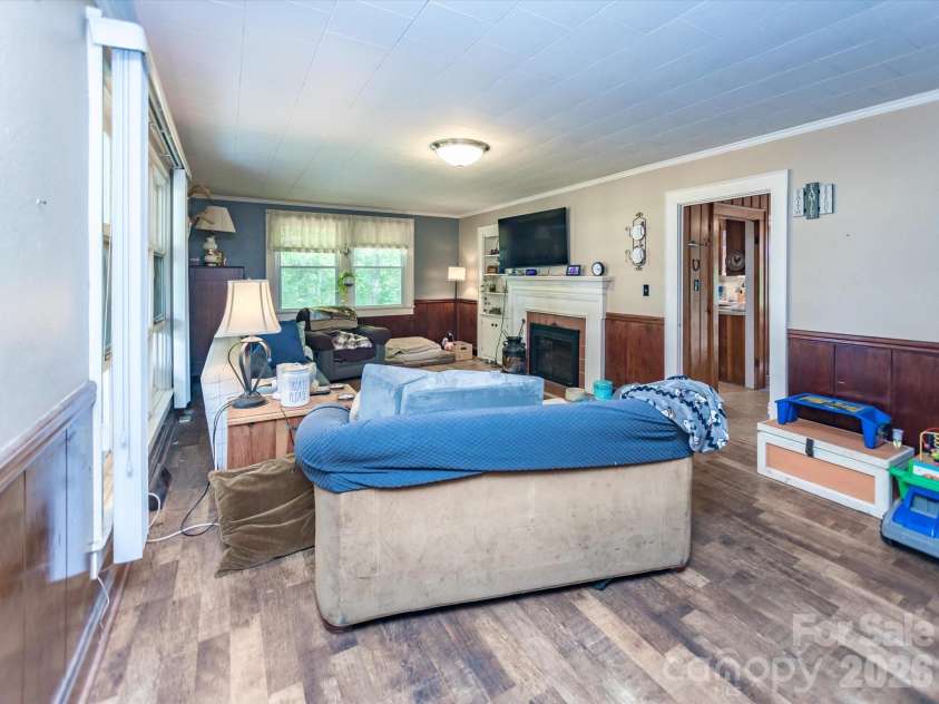 2111 Emmanuel Church Road, Conover, NC 28613.  MLS# CAR4396918, YatesRealty ID 33071. 