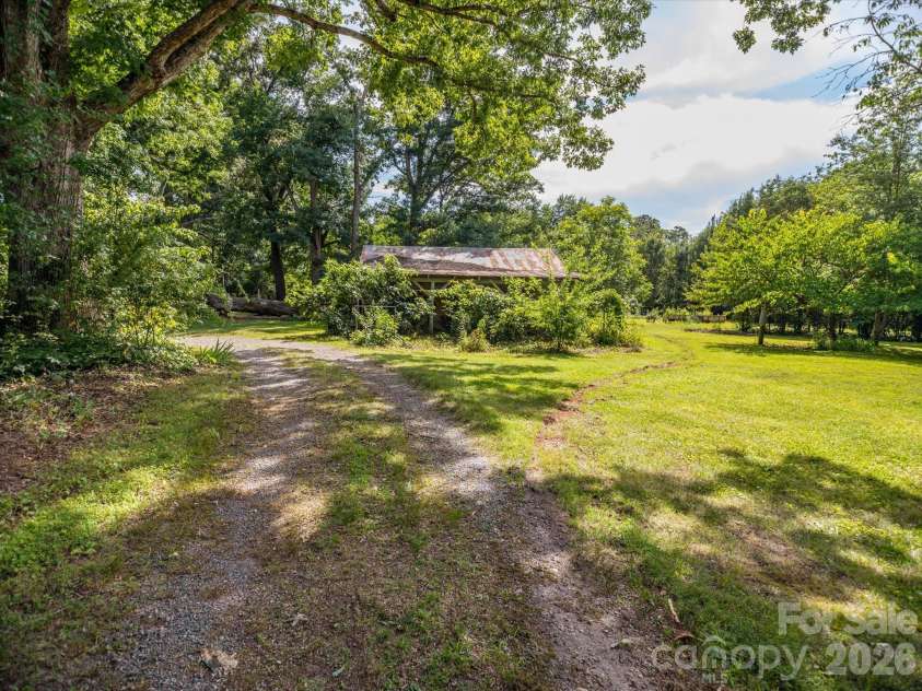 2111 Emmanuel Church Road, Conover, NC 28613.  MLS# CAR4396918, YatesRealty ID 33071. 