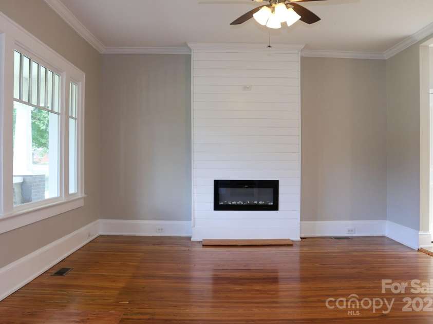 301 Faulkner Street, Clover, SC 29710.  MLS# CAR4276256, YatesRealty ID 33071. 