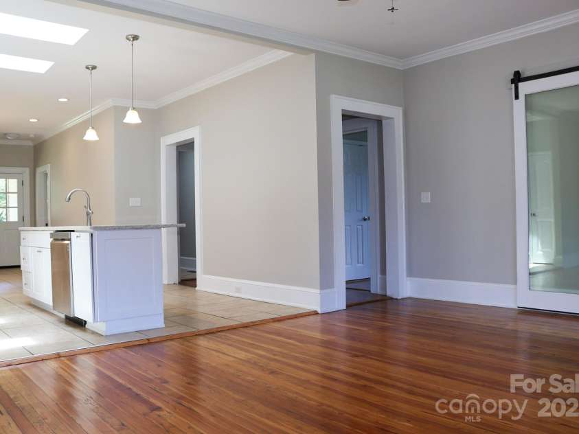 301 Faulkner Street, Clover, SC 29710.  MLS# CAR4276256, YatesRealty ID 33071. 