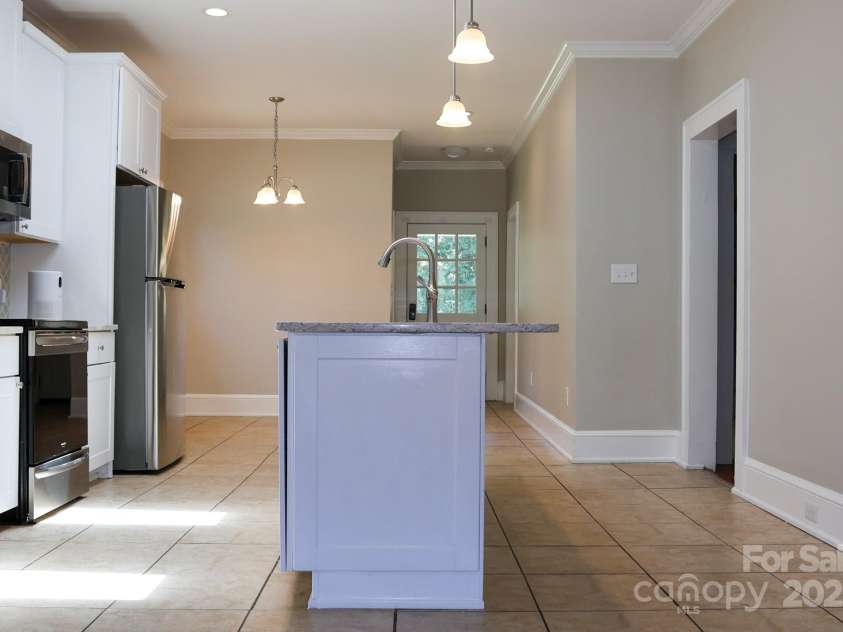 301 Faulkner Street, Clover, SC 29710.  MLS# CAR4276256, YatesRealty ID 33071. 