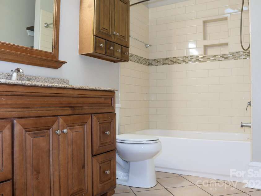 301 Faulkner Street, Clover, SC 29710.  MLS# CAR4276256, YatesRealty ID 33071. 