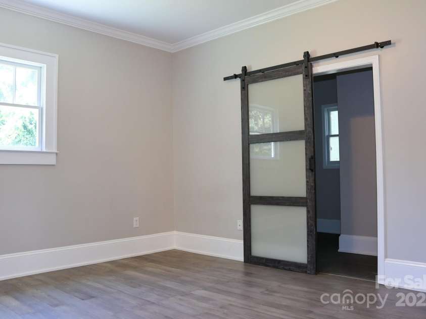 301 Faulkner Street, Clover, SC 29710.  MLS# CAR4276256, YatesRealty ID 33071. 