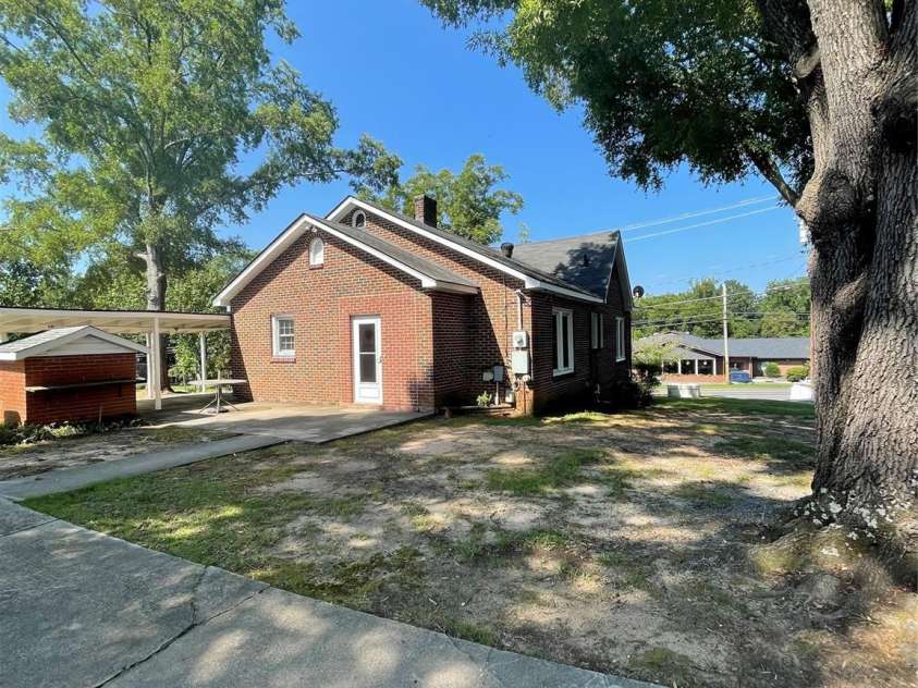 1302 A Street, Kannapolis, NC 28081.  MLS# CAR4291773, YatesRealty ID 33072. Backyard