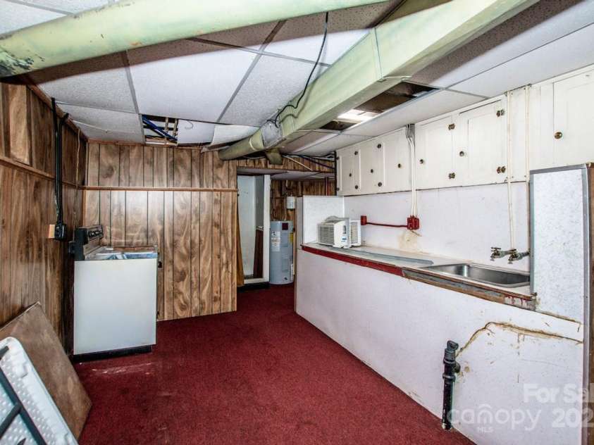 1302 A Street, Kannapolis, NC 28081.  MLS# CAR4291773, YatesRealty ID 33072. Basement