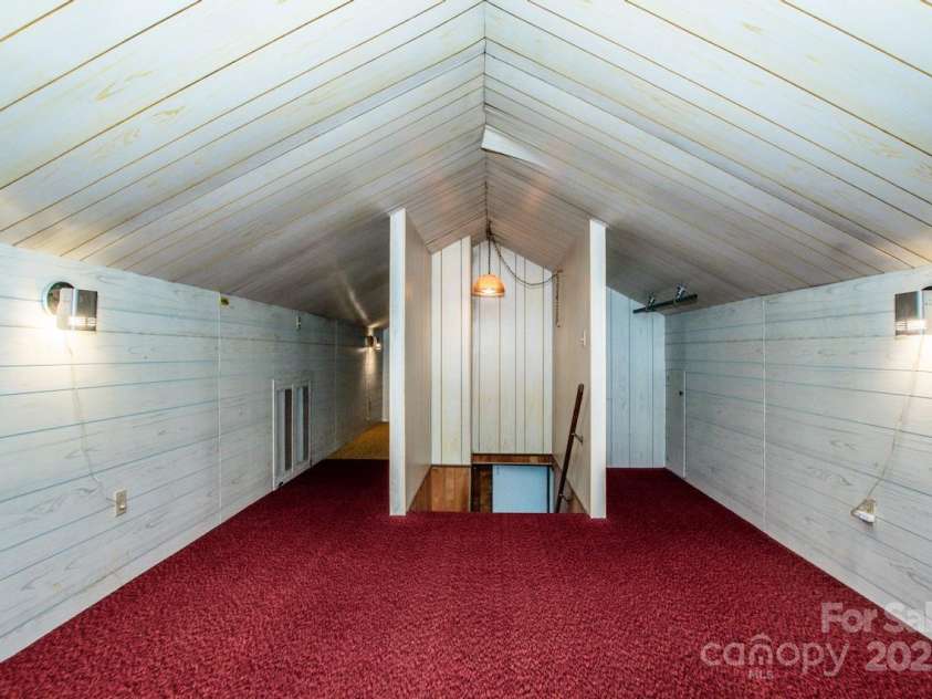 1302 A Street, Kannapolis, NC 28081.  MLS# CAR4291773, YatesRealty ID 33072. Upstairs