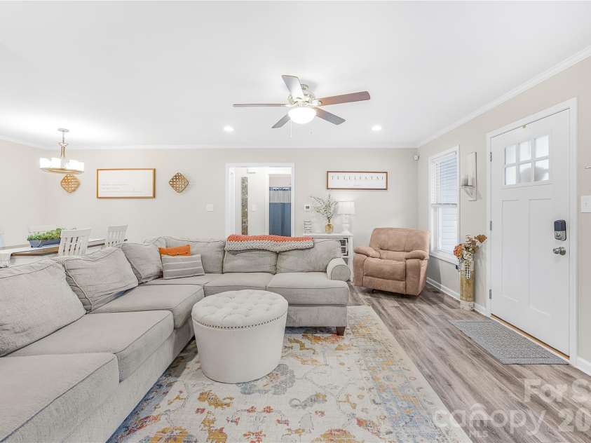 2251 Rock Dam Road, Lincolnton, NC 28092.  MLS# CAR4395799, YatesRealty ID 33072. 