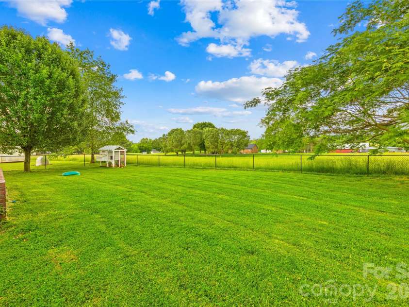 2251 Rock Dam Road, Lincolnton, NC 28092.  MLS# CAR4395799, YatesRealty ID 33072. 