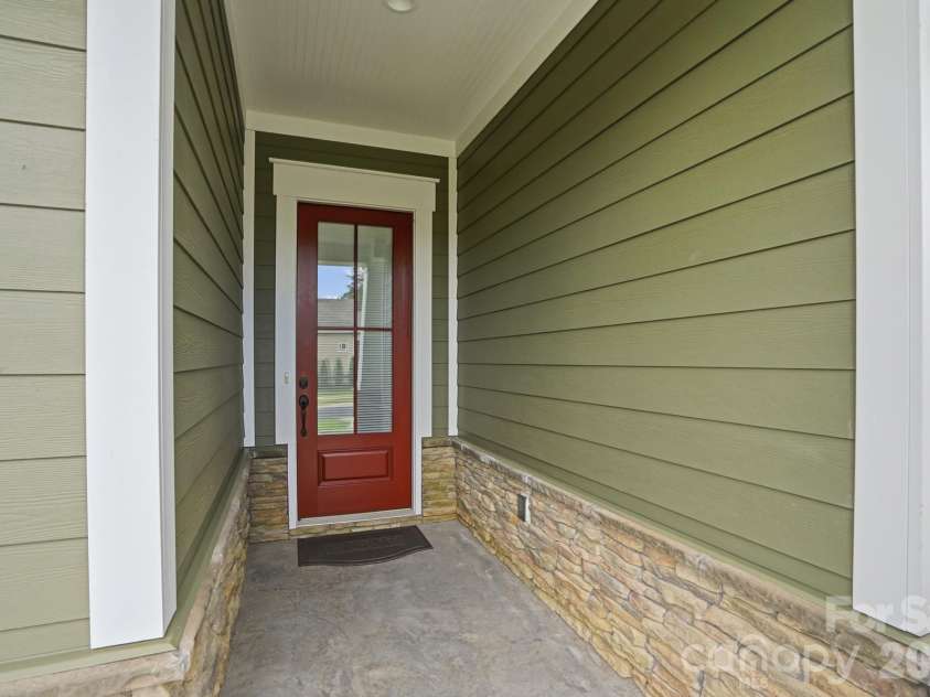 3049 Alveston Drive, Concord, NC 28027.  MLS# CAR4396492, YatesRealty ID 33073. Entry