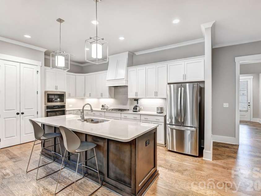 3049 Alveston Drive, Concord, NC 28027.  MLS# CAR4396492, YatesRealty ID 33073. Kitchen
