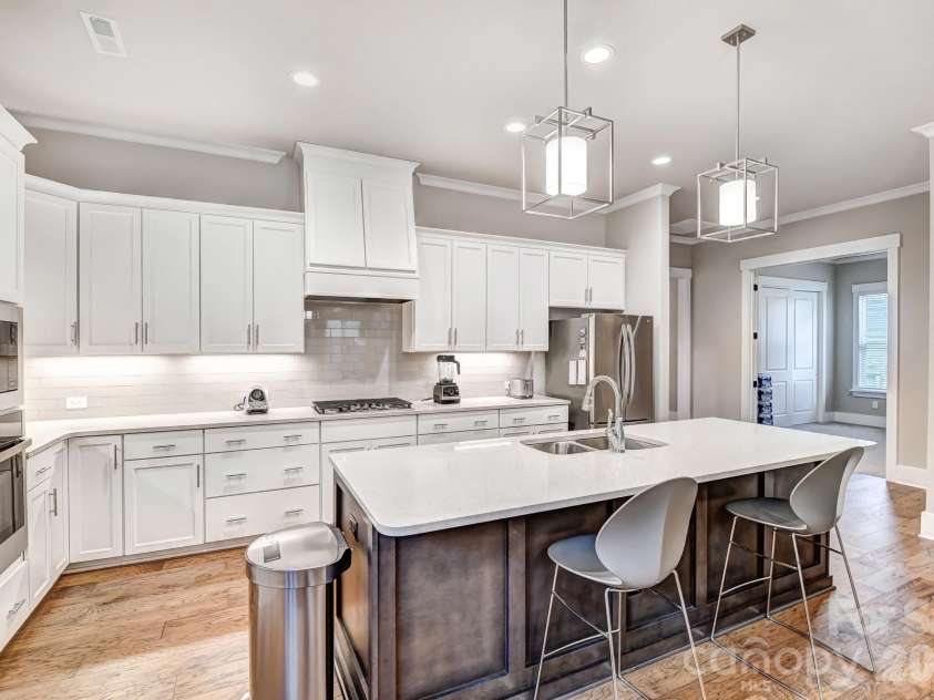 3049 Alveston Drive, Concord, NC 28027.  MLS# CAR4396492, YatesRealty ID 33073. Kitchen