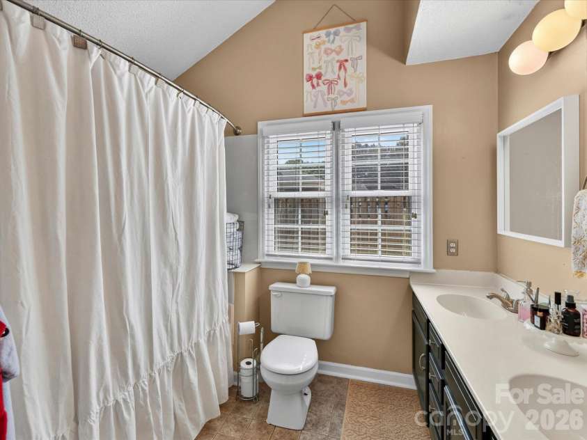 3616 Still Oaks Court, Concord, NC 28027.  MLS# CAR4395356, YatesRealty ID 33074. 