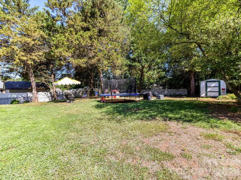 3616 Still Oaks Court, Concord, NC 28027.  MLS# CAR4395356, YatesRealty ID 33074. 