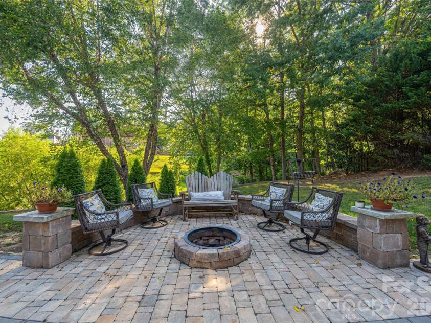 2041 Fairways Drive, Cherryville, NC 28021.  MLS# CAR4395550, YatesRealty ID 33075. 