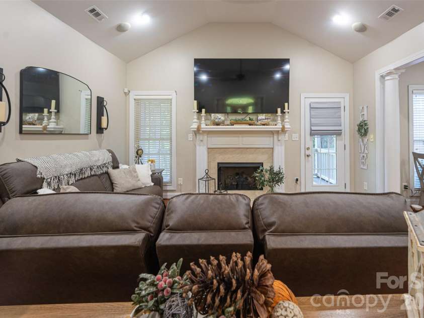 2041 Fairways Drive, Cherryville, NC 28021.  MLS# CAR4395550, YatesRealty ID 33075. 