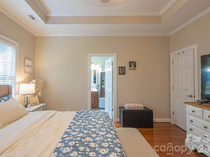 2041 Fairways Drive, Cherryville, NC 28021.  MLS# CAR4395550, YatesRealty ID 33075. 