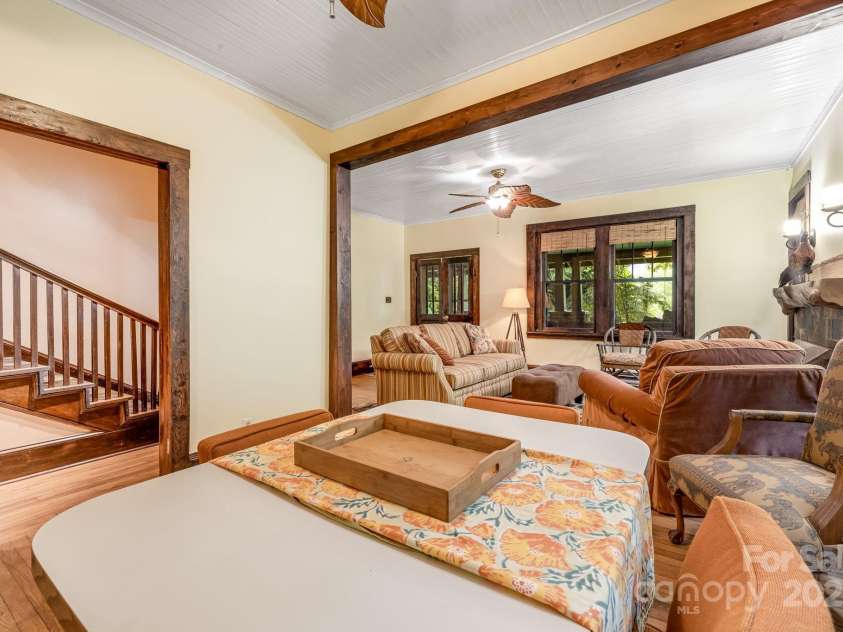 257 Henderson Drive, Hot Springs, NC 28743.  MLS# CAR4281408, YatesRealty ID 33075. 