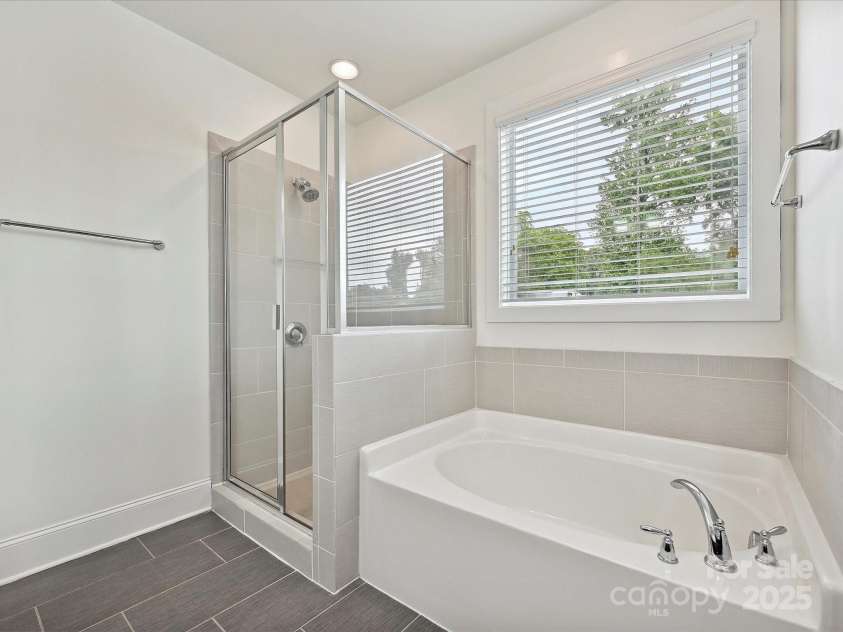 817 Digby Road, Rock Hill, SC 29730.  MLS# CAR4220717, YatesRealty ID 33076. 