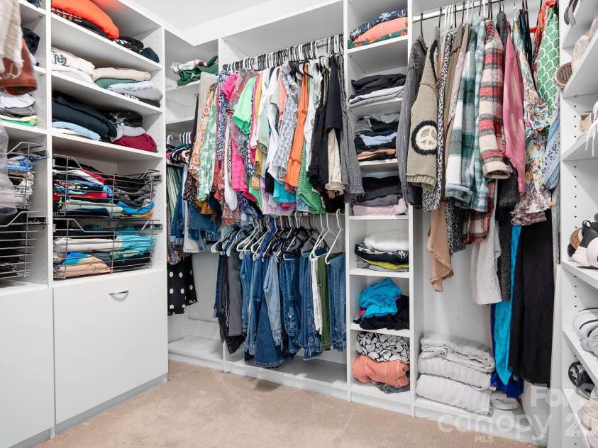 403 Lafinca Court, Fort Mill, SC 29708.  MLS# CAR4393703, YatesRealty ID 33077. Custom California Closet System in Primary