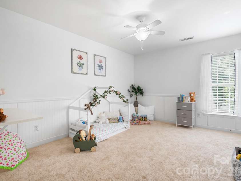 403 Lafinca Court, Fort Mill, SC 29708.  MLS# CAR4393703, YatesRealty ID 33077. Secondary BR with walk in closet