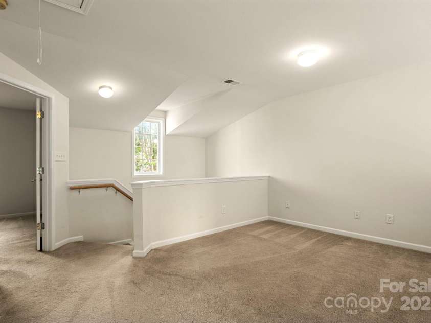 6318 Rhodins Lane, Fort Mill, SC 29707.  MLS# CAR4281464, YatesRealty ID 33078. Loft
