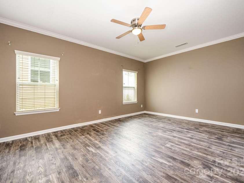 1161 Bannockburn Avenue, Rock Hill, SC 29732.  MLS# CAR4292352, YatesRealty ID 33079. 