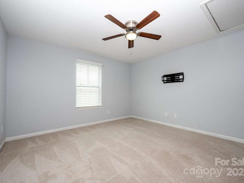 1161 Bannockburn Avenue, Rock Hill, SC 29732.  MLS# CAR4292352, YatesRealty ID 33079. 