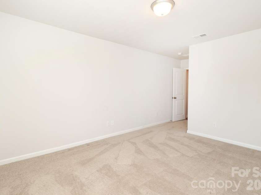 3227 Laurel Brook Drive, Denver, NC 28037.  MLS# CAR4385715, YatesRealty ID 33079. 