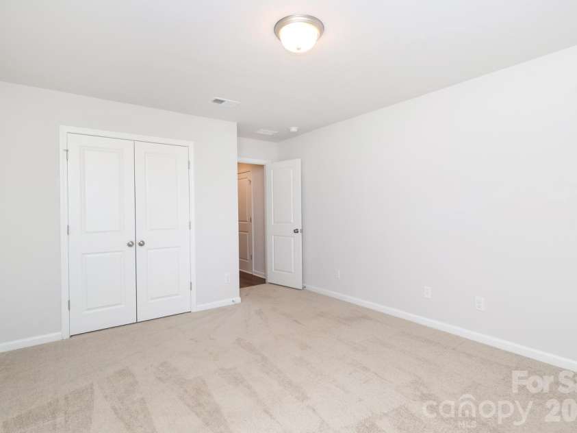 3227 Laurel Brook Drive, Denver, NC 28037.  MLS# CAR4385715, YatesRealty ID 33079. 