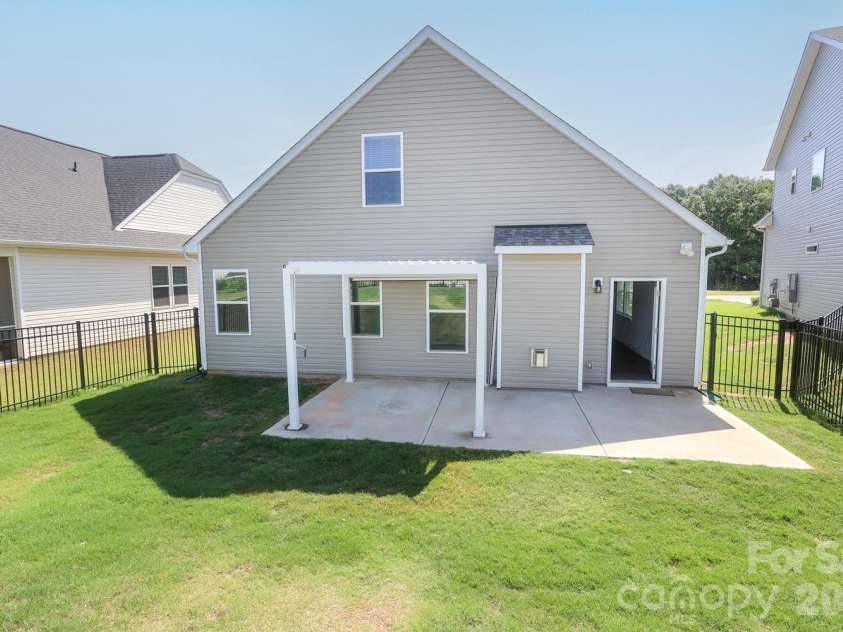 3227 Laurel Brook Drive, Denver, NC 28037.  MLS# CAR4385715, YatesRealty ID 33079. 