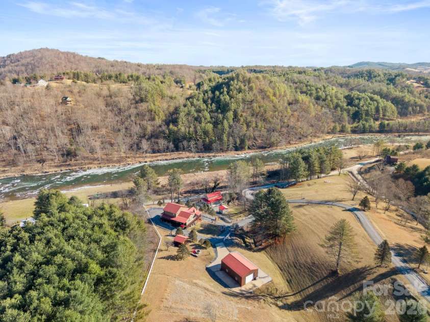 199 Joriann Drive, Crumpler, NC 28617.  MLS# CAR4341577, YatesRealty ID 3308. 