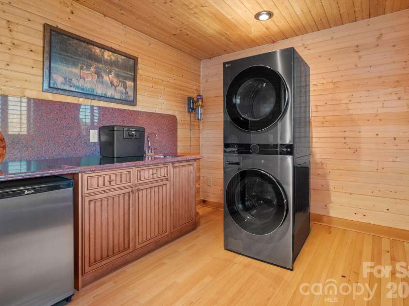 199 Joriann Drive, Crumpler, NC 28617.  MLS# CAR4341577, YatesRealty ID 3308. 