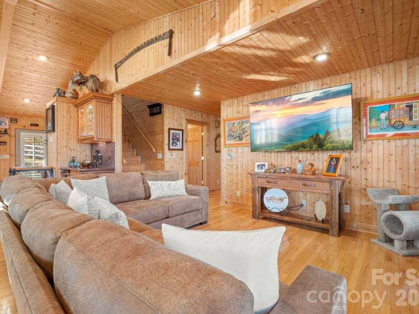 199 Joriann Drive, Crumpler, NC 28617.  MLS# CAR4341577, YatesRealty ID 3308. 