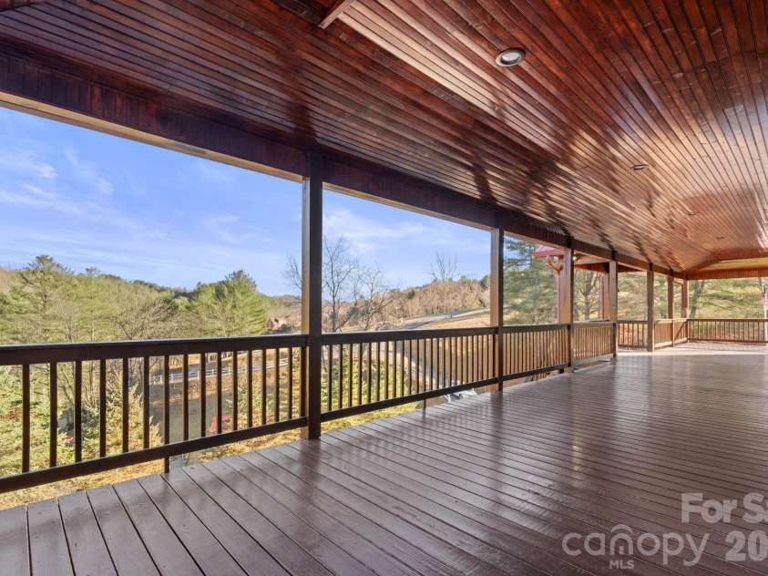 199 Joriann Drive, Crumpler, NC 28617.  MLS# CAR4341577, YatesRealty ID 3308. 