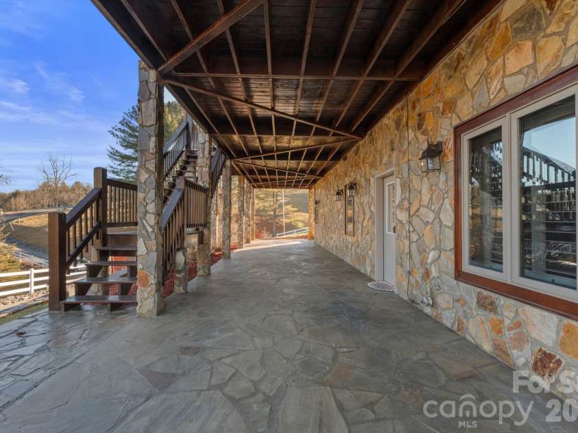 199 Joriann Drive, Crumpler, NC 28617.  MLS# CAR4341577, YatesRealty ID 3308. 