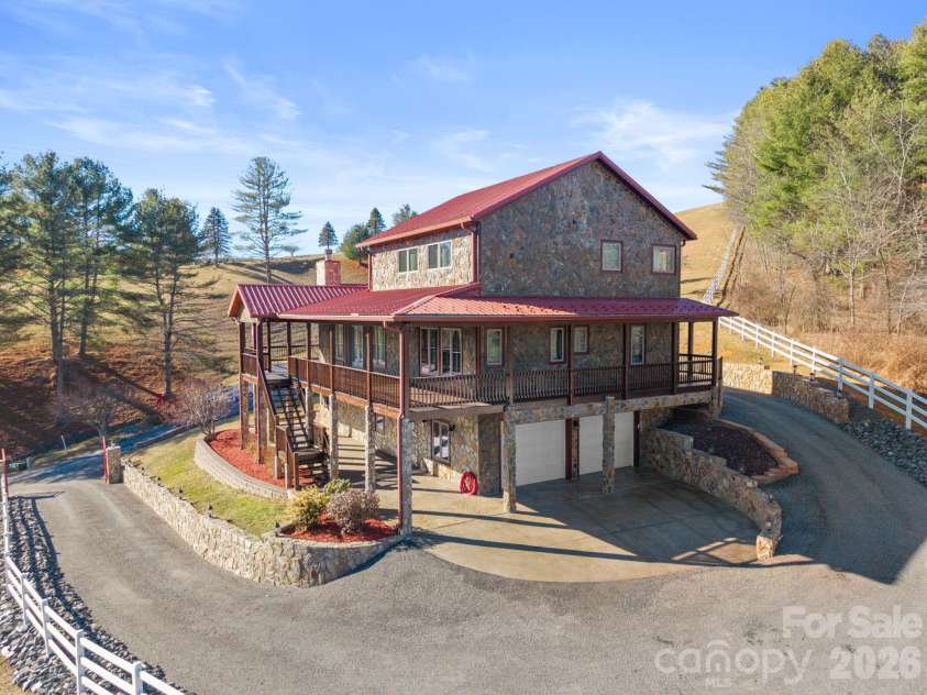 199 Joriann Drive, Crumpler, NC 28617.  MLS# CAR4341577, YatesRealty ID 3308. 