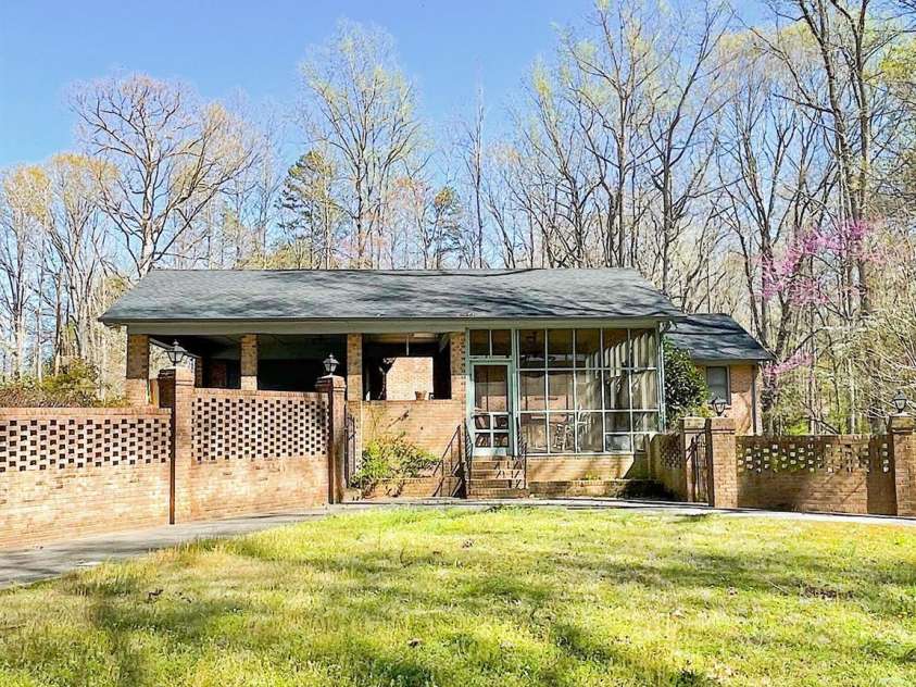 453 Cotton Court, York, SC 29745.  MLS# CAR4240646, YatesRealty ID 3308. 