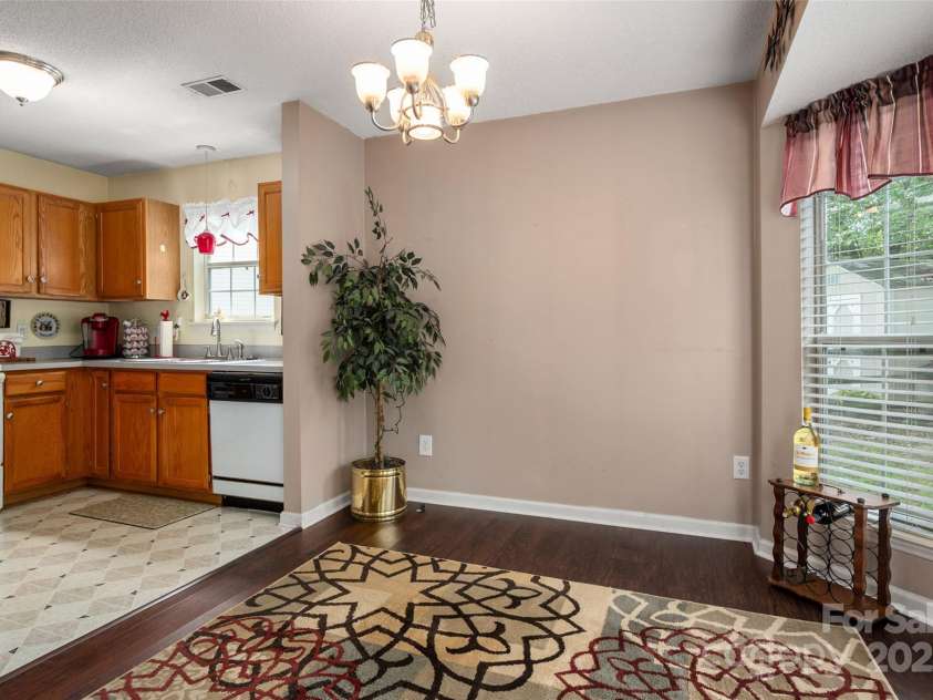 12005 Presnell Place, Charlotte, NC 28273.  MLS# CAR4287145, YatesRealty ID 33082. 