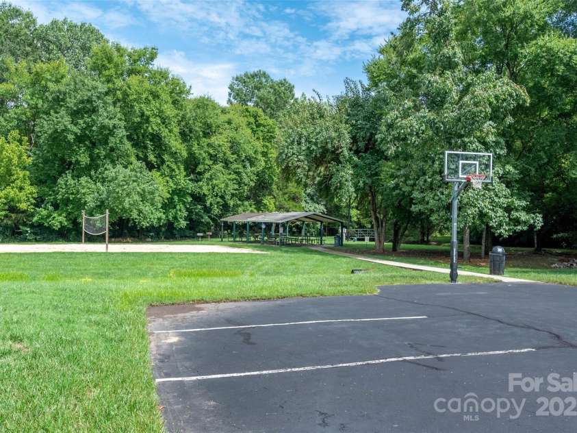 12005 Presnell Place, Charlotte, NC 28273.  MLS# CAR4287145, YatesRealty ID 33082. 