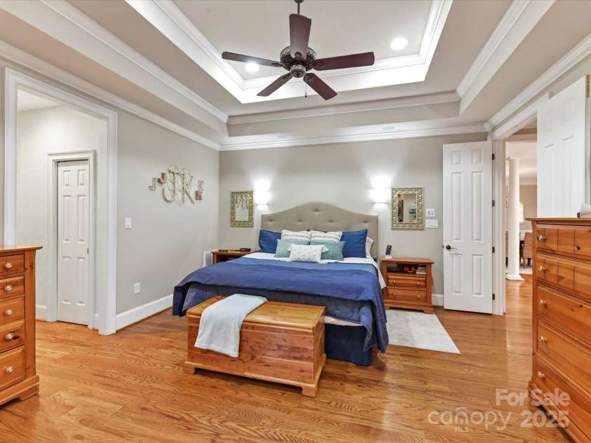 6114 Four Wood Drive, Matthews, NC 28104.  MLS# CAR4288708, YatesRealty ID 33083. 