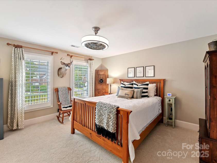 6114 Four Wood Drive, Matthews, NC 28104.  MLS# CAR4288708, YatesRealty ID 33083. 