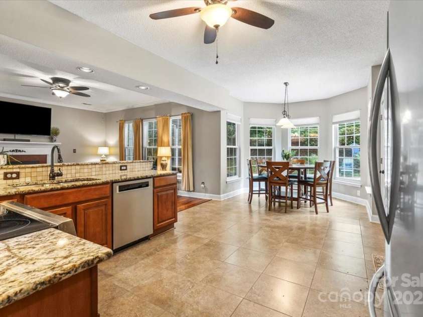 131 Misty Arbor Lane, Mooresville, NC 28117.  MLS# CAR4291444, YatesRealty ID 33085. Kitchen