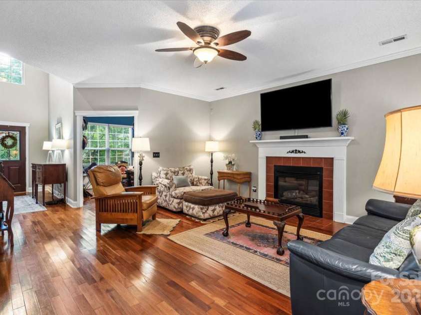 131 Misty Arbor Lane, Mooresville, NC 28117.  MLS# CAR4333134, YatesRealty ID 33085. Living Room