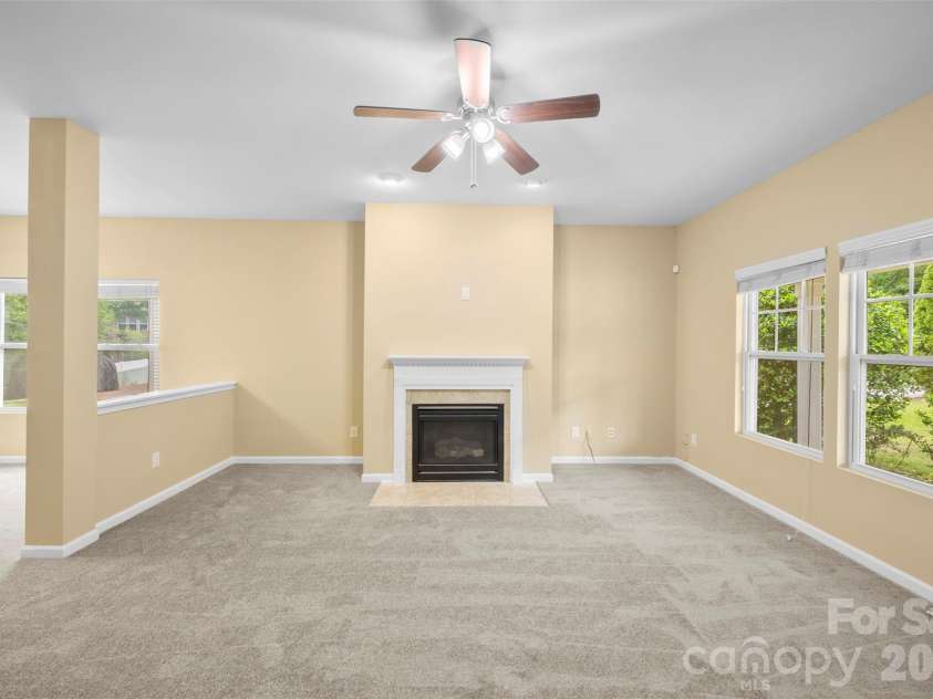 1831 Yaupon Road, Charlotte, NC 28215.  MLS# CAR4397847, YatesRealty ID 33085. 