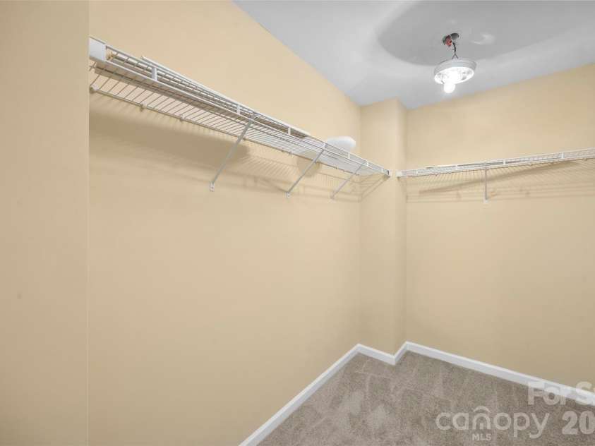 1831 Yaupon Road, Charlotte, NC 28215.  MLS# CAR4397847, YatesRealty ID 33085. 