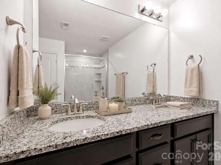 1613 Calder Drive, Indian Trail, NC 28079.  MLS# CAR4397830, YatesRealty ID 33088. Primary bathroom